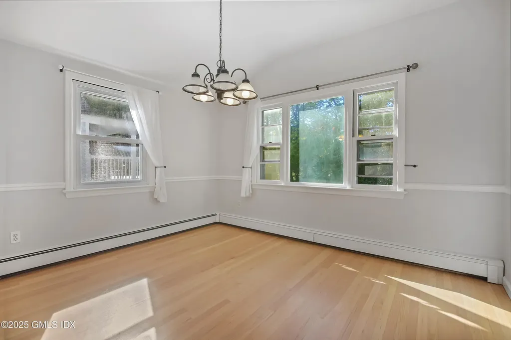 84 Indian Field Road Greenwich CT 06830