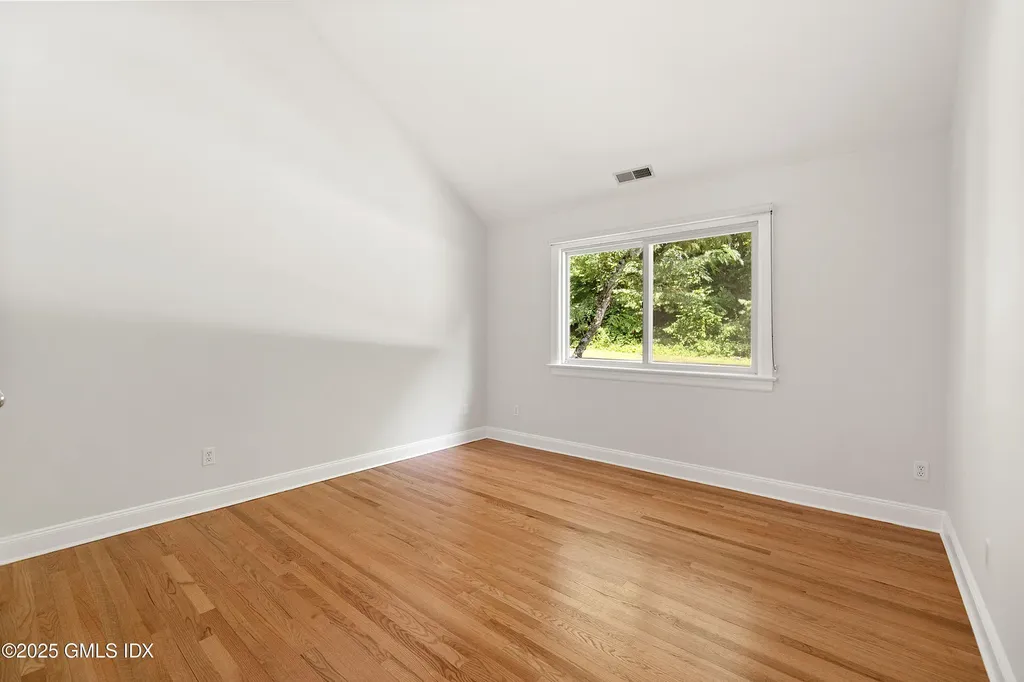 333 Palmer Hill Road Riverside CT 06878