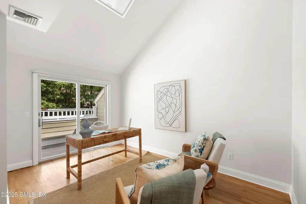 333 Palmer Hill Road Riverside CT 06878