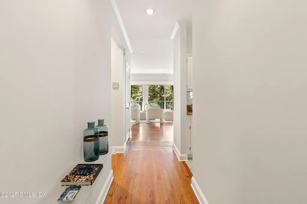 333 Palmer Hill Road Riverside CT 06878