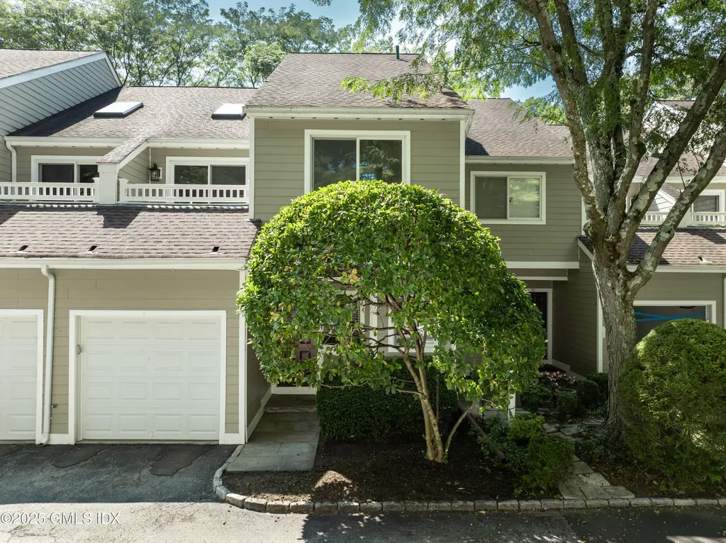 333 Palmer Hill Road Riverside CT 06878