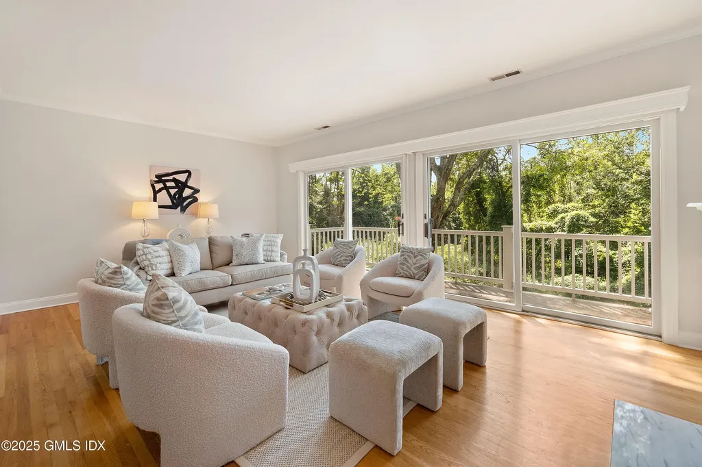 333 Palmer Hill Road Riverside CT 06878