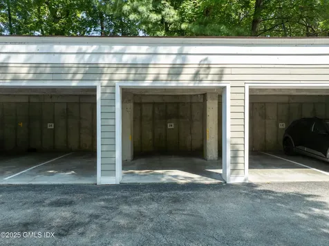 333 Palmer Hill Road Riverside CT 06878