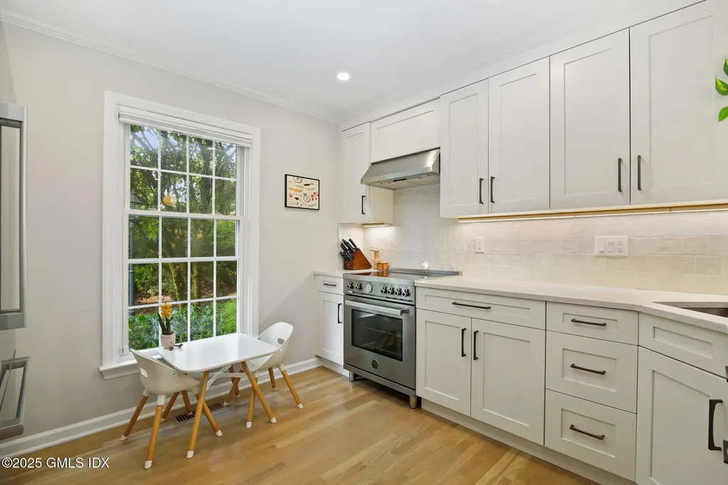 118 Greenwich Hills Drive Greenwich CT 06831