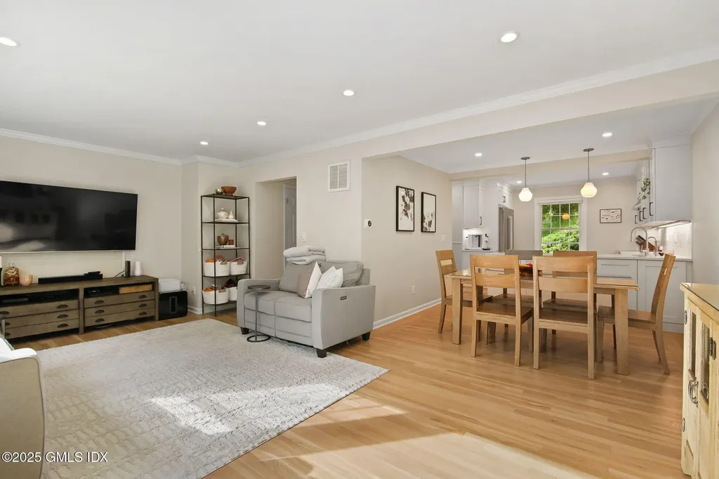118 Greenwich Hills Drive Greenwich CT 06831