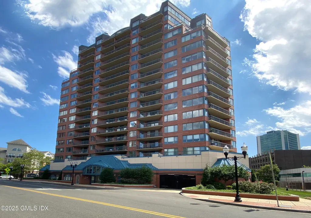 25 Forest Street Stamford CT 06901