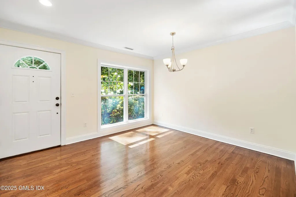 241 Weaver Street Greenwich CT 06831