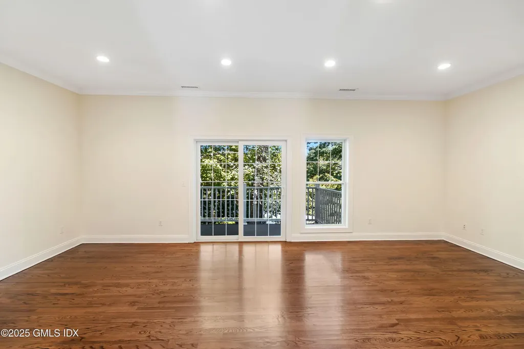 241 Weaver Street Greenwich CT 06831