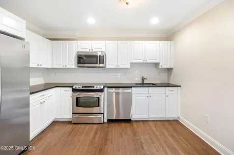 221 Weaver Street Greenwich CT 06831