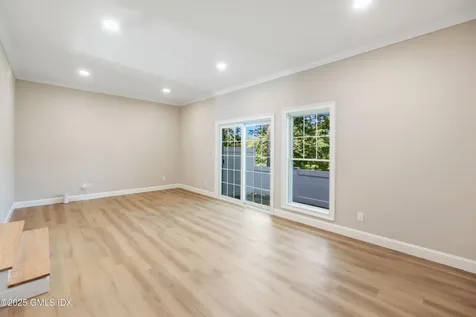 237 Weaver Street Greenwich CT 06831