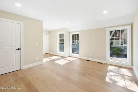 237 Weaver Street Greenwich CT 06831