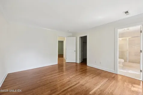 251 Weaver Street Greenwich CT 06831