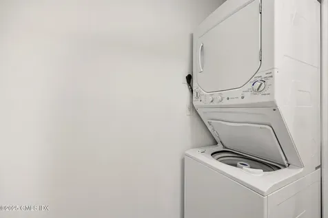 251 Weaver Street Greenwich CT 06831