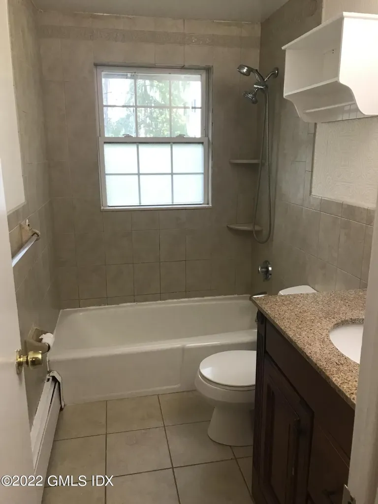 20 Havemeyer Lane Old Greenwich CT 06870