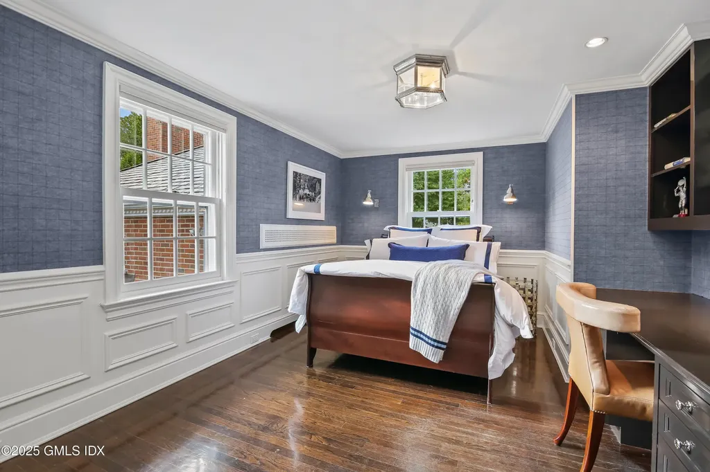 60 Meadow Road Riverside CT 06878