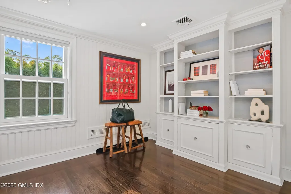 60 Meadow Road Riverside CT 06878