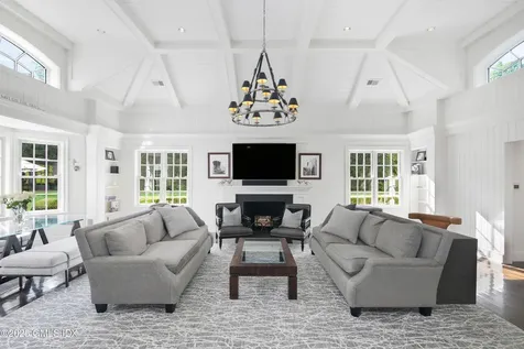 60 Meadow Road Riverside CT 06878