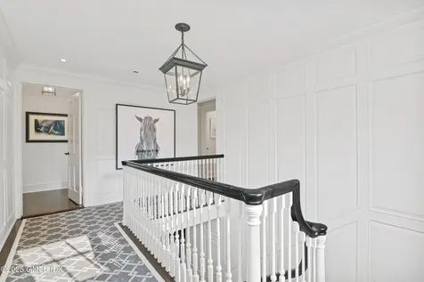 60 Meadow Road Riverside CT 06878