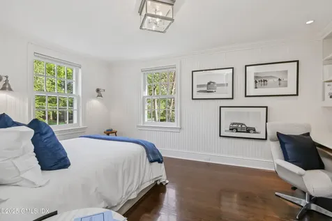 60 Meadow Road Riverside CT 06878