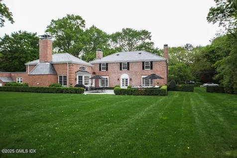 60 Meadow Road Riverside CT 06878
