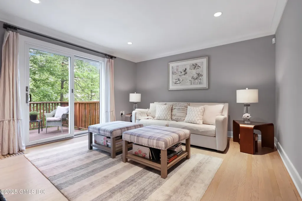 29 Griffith Road Riverside CT 06878