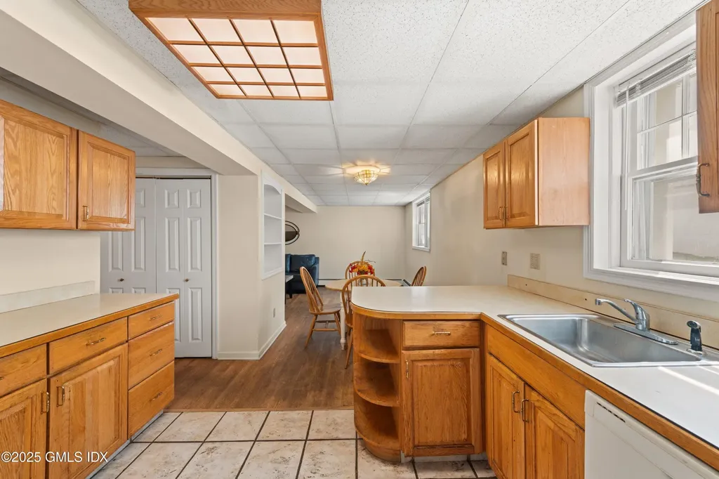 52 Pemberwick Road Greenwich CT 06831