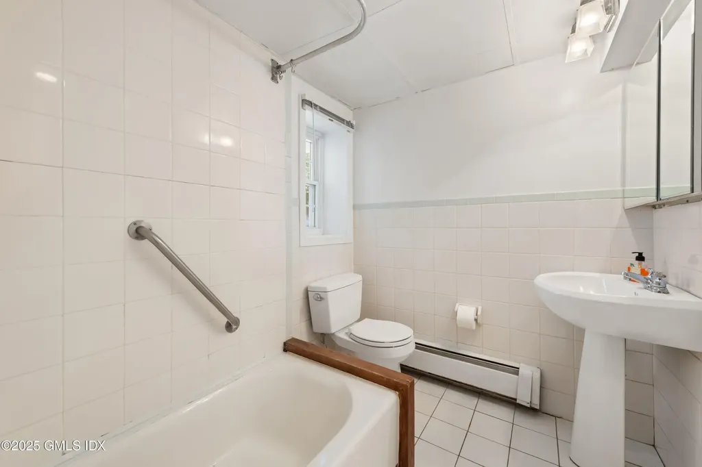 52 Pemberwick Road Greenwich CT 06831