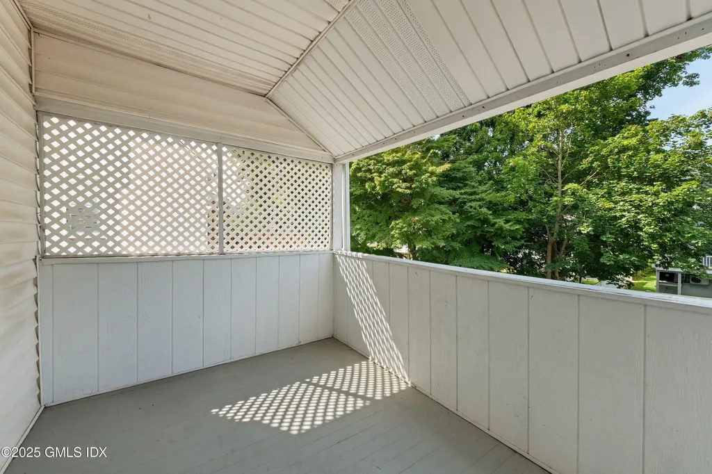 52 Pemberwick Road Greenwich CT 06831