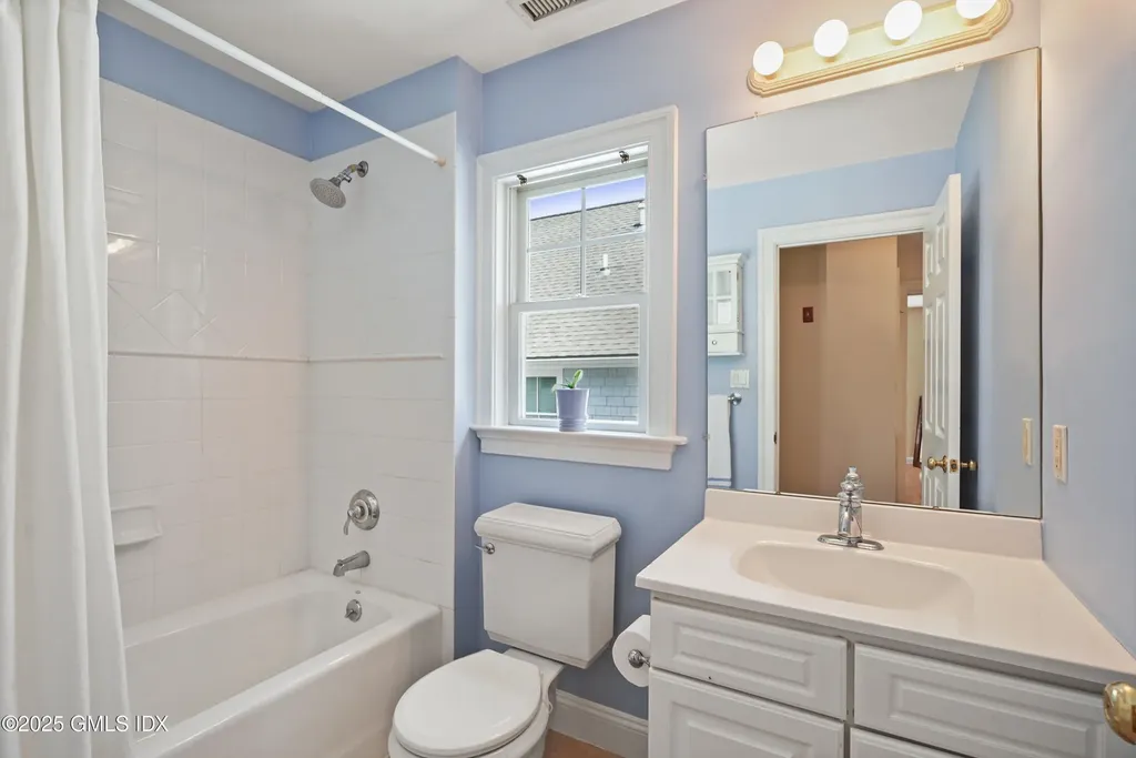 52 Almira Drive Greenwich CT 06831