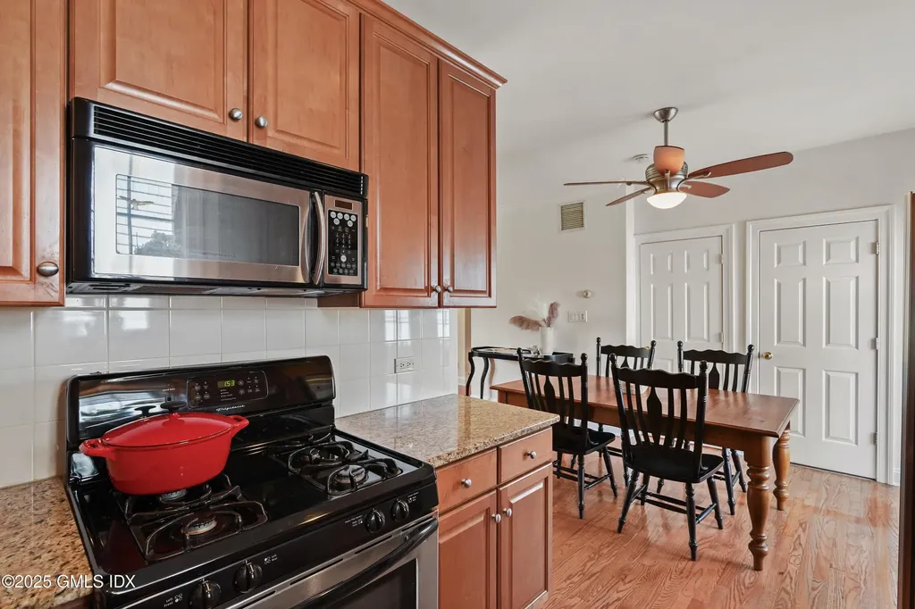 52 Almira Drive Greenwich CT 06831