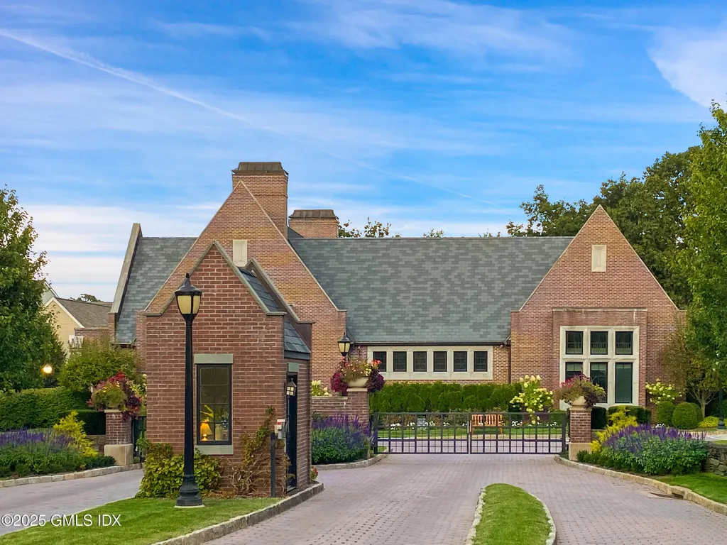 77 Havemeyer Lane Stamford CT 06902