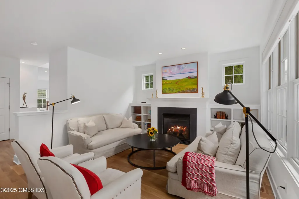 77 Havemeyer Lane Stamford CT 06902