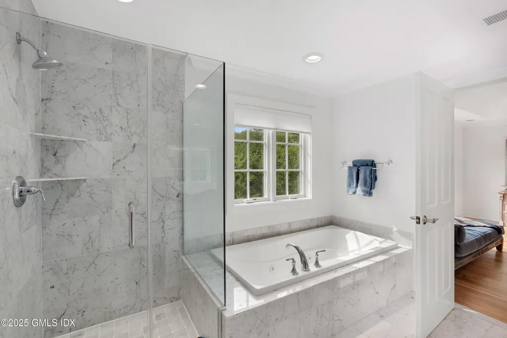 77 Havemeyer Lane Stamford CT 06902