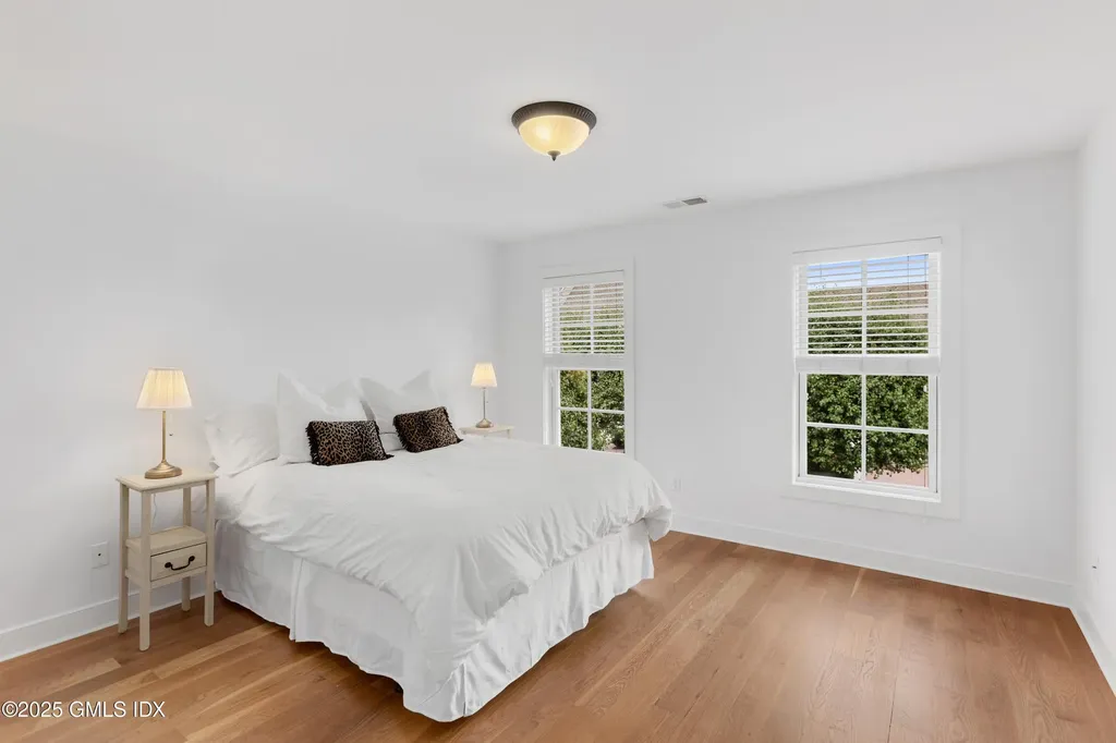 77 Havemeyer Lane Stamford CT 06902