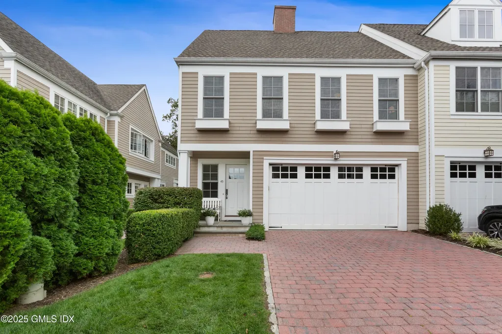 77 Havemeyer Lane Stamford CT 06902