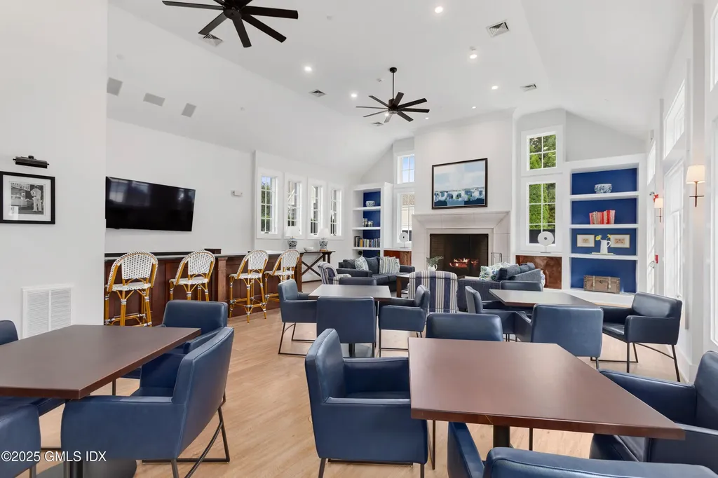 77 Havemeyer Lane Stamford CT 06902