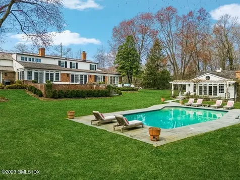 9 Cameron Drive Greenwich CT 06831