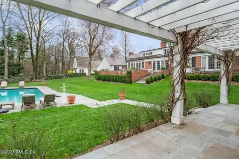 9 Cameron Drive Greenwich CT 06831