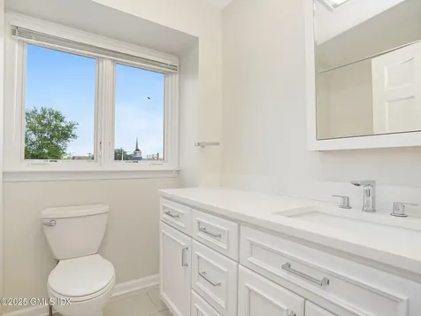 52 Sherwood Place Greenwich CT 06830