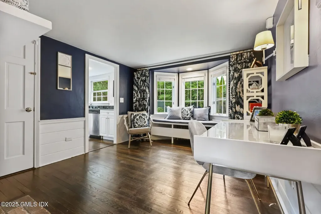 119 Hendrie Avenue Riverside CT 06878