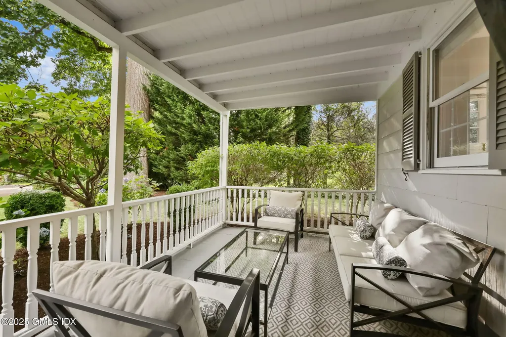 119 Hendrie Avenue Riverside CT 06878