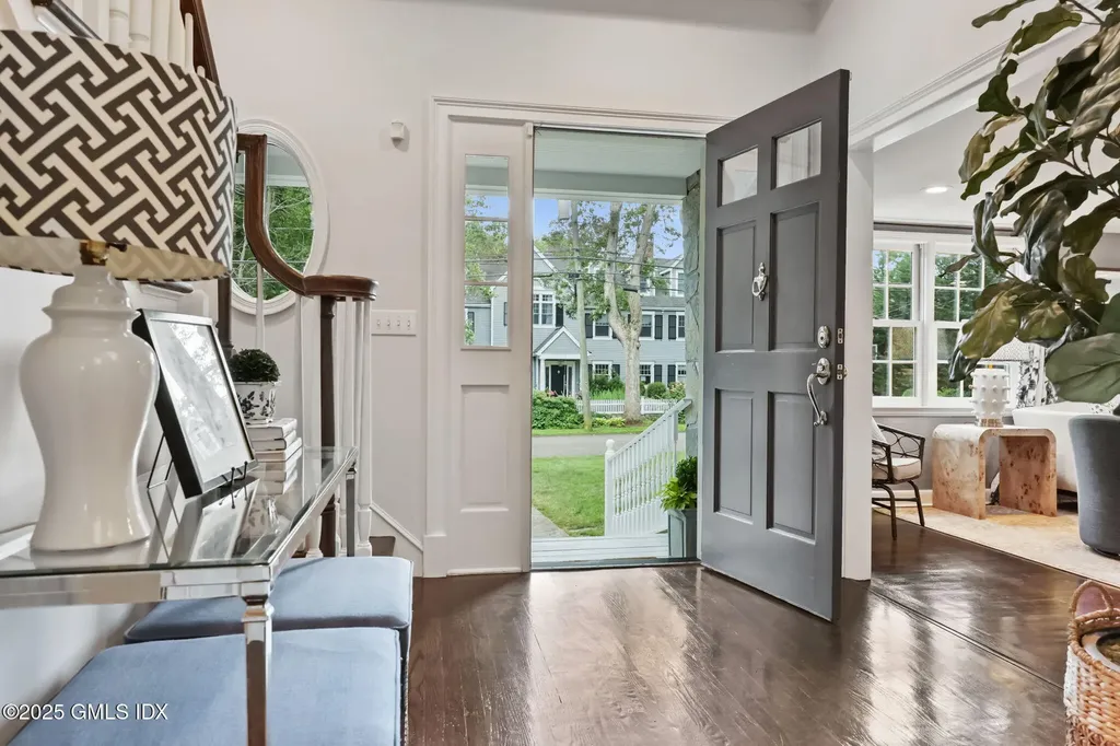 119 Hendrie Avenue Riverside CT 06878