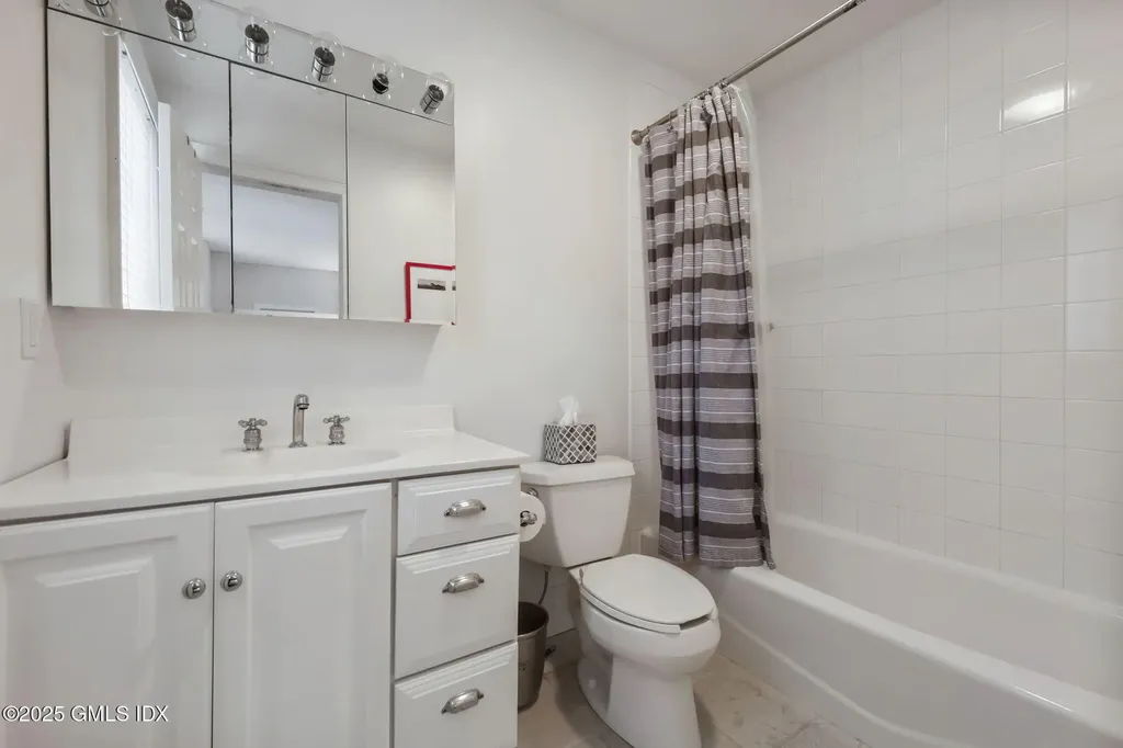 119 Hendrie Avenue Riverside CT 06878