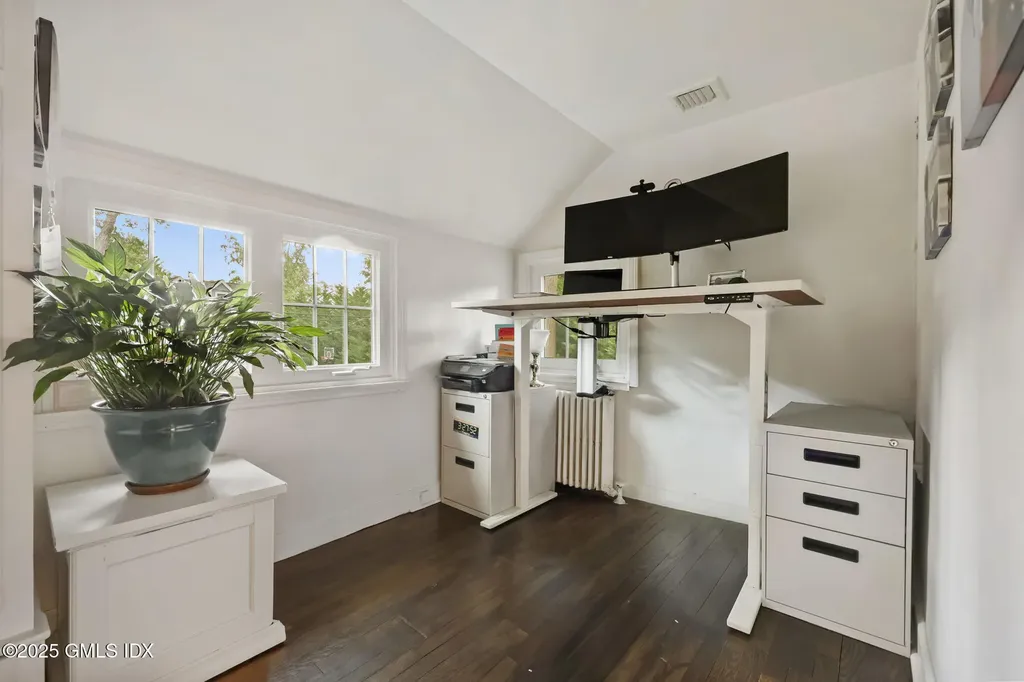 119 Hendrie Avenue Riverside CT 06878