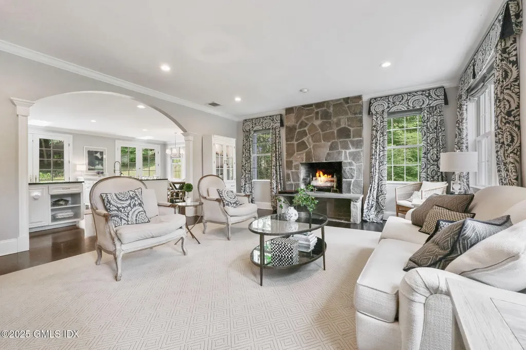 119 Hendrie Avenue Riverside CT 06878