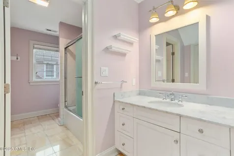 28 North Ridge Road Old Greenwich CT 06870