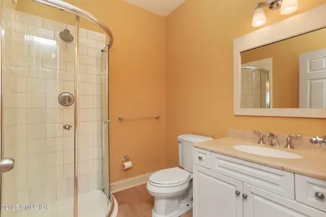 28 North Ridge Road Old Greenwich CT 06870