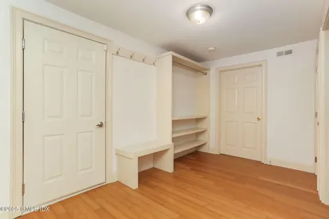 28 North Ridge Road Old Greenwich CT 06870