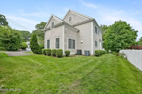 28 North Ridge Road Old Greenwich CT 06870