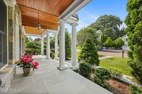 28 North Ridge Road Old Greenwich CT 06870